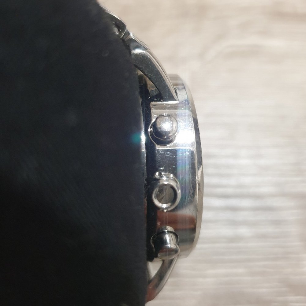 DKNY Watch (Authentic) - Picture 11 of 14